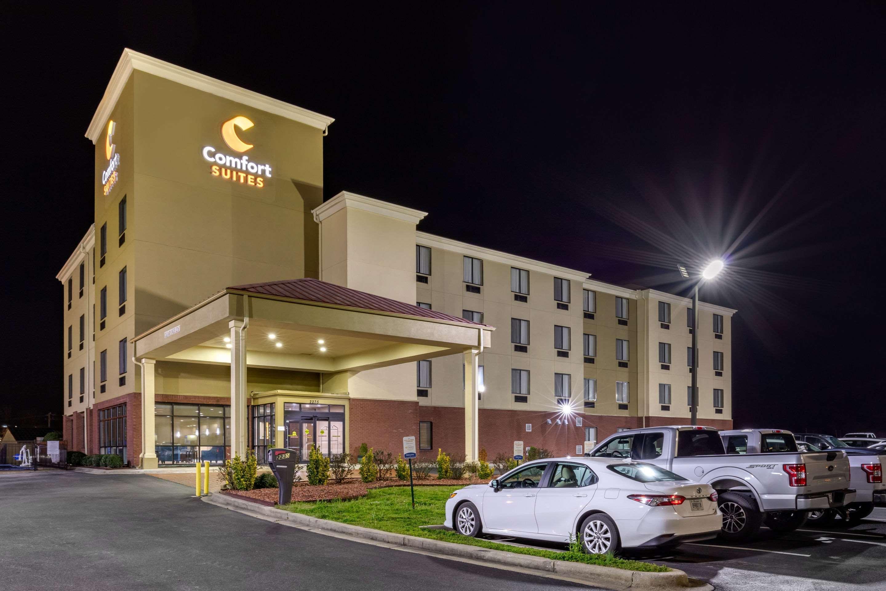 Comfort Suites Pelham Hoover I-65 Экстерьер фото