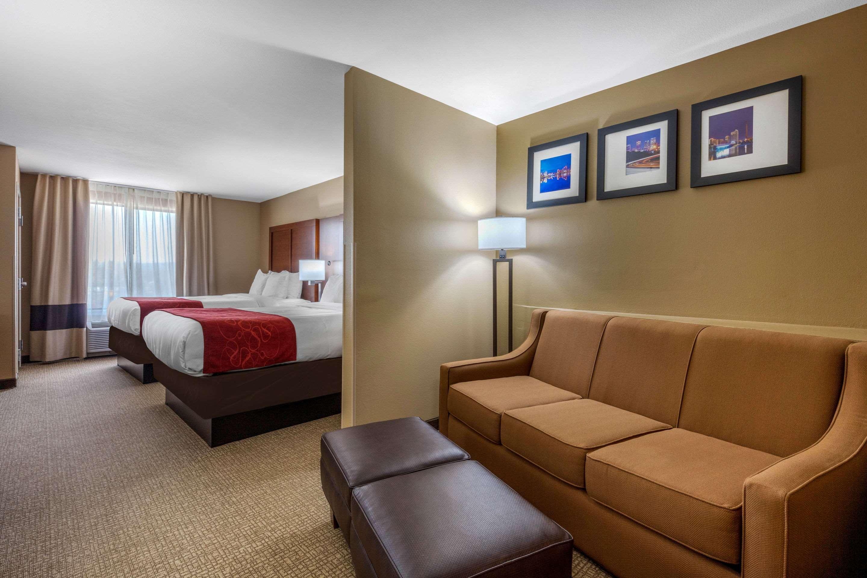 Comfort Suites Pelham Hoover I-65 Экстерьер фото