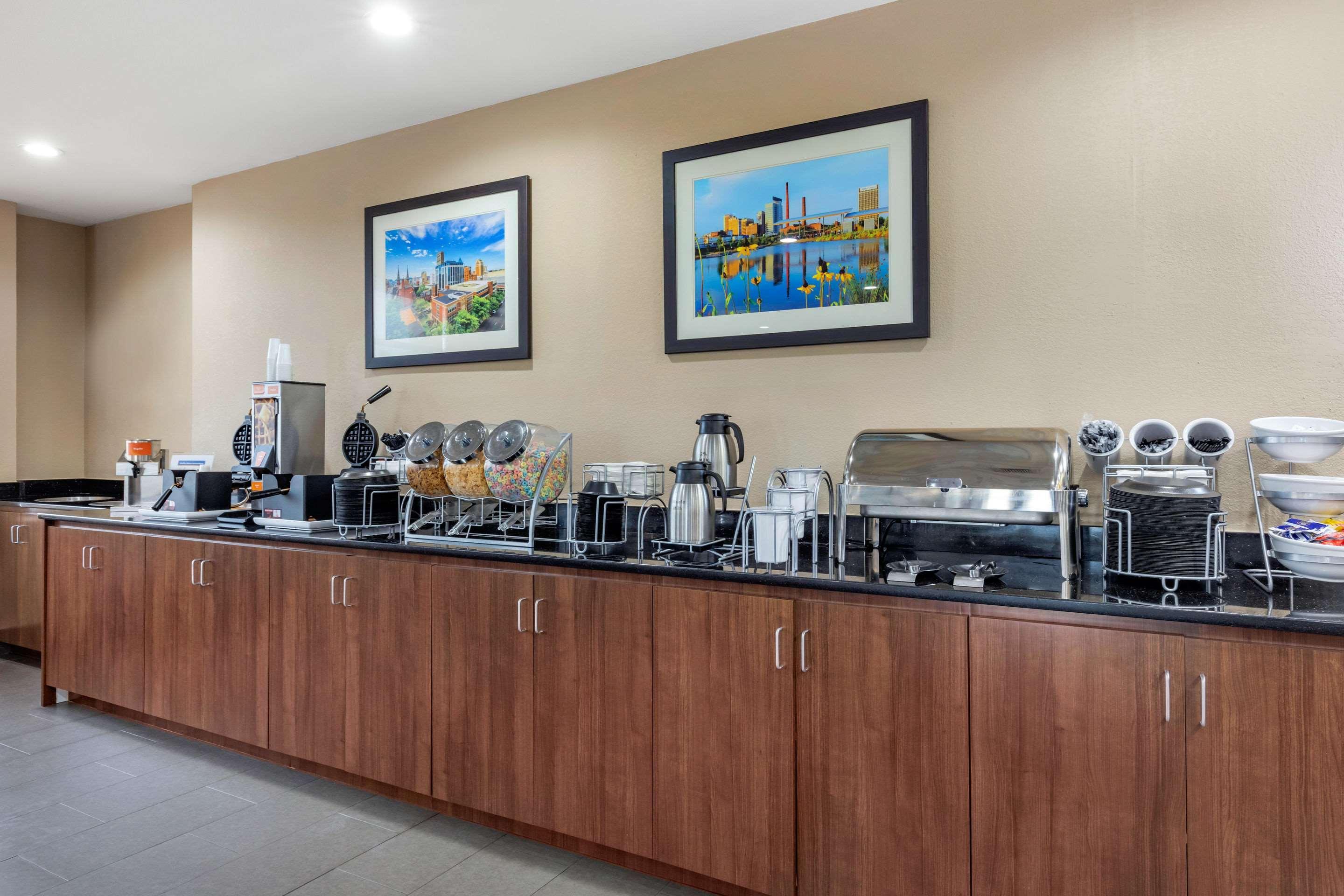 Comfort Suites Pelham Hoover I-65 Экстерьер фото